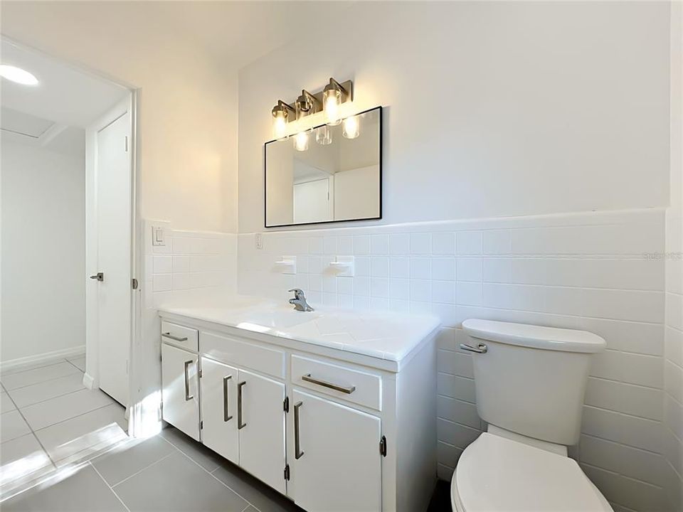 For Rent: $3,000 (3 beds, 2 baths, 1830 Square Feet)