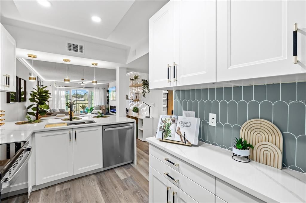 Activo con contrato: $299,900 (2 camas, 2 baños, 946 Pies cuadrados)