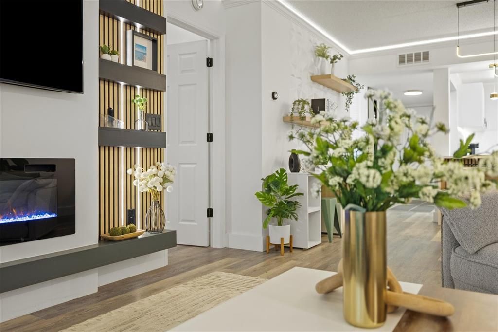 Activo con contrato: $299,900 (2 camas, 2 baños, 946 Pies cuadrados)