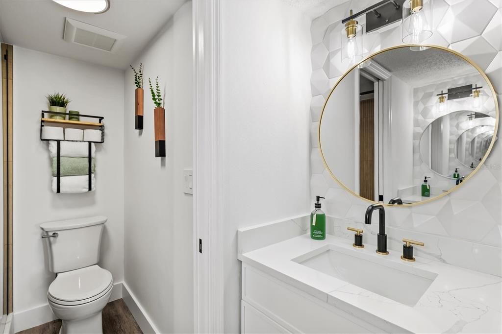 Activo con contrato: $299,900 (2 camas, 2 baños, 946 Pies cuadrados)