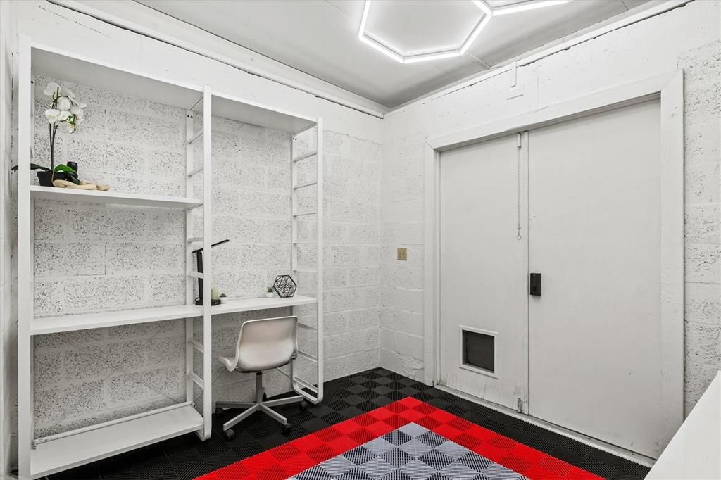 Activo con contrato: $299,900 (2 camas, 2 baños, 946 Pies cuadrados)