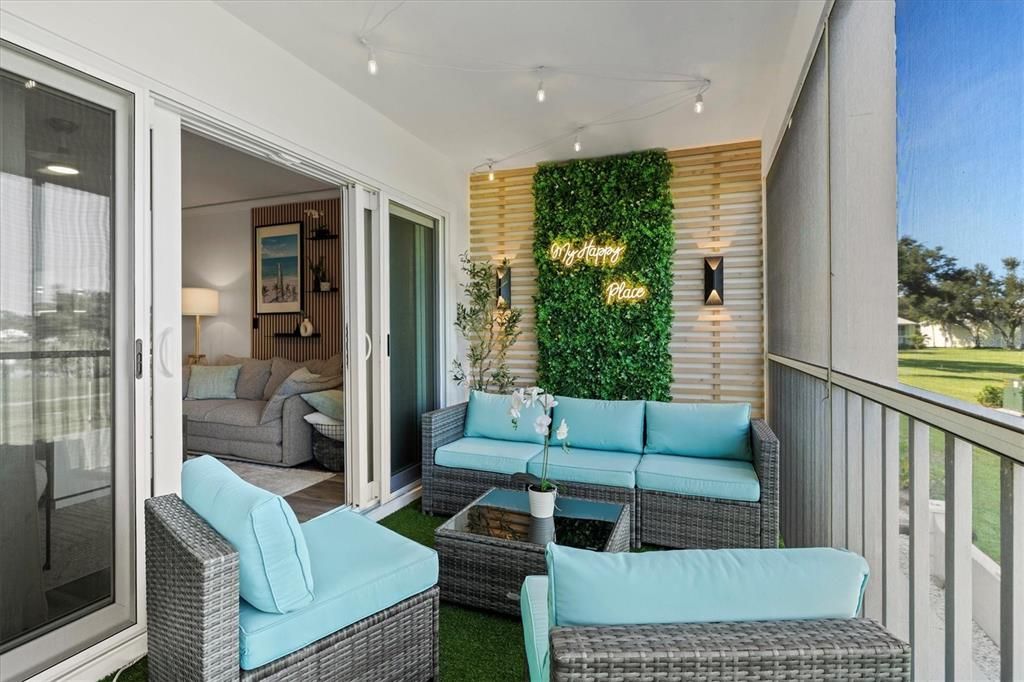 Activo con contrato: $299,900 (2 camas, 2 baños, 946 Pies cuadrados)