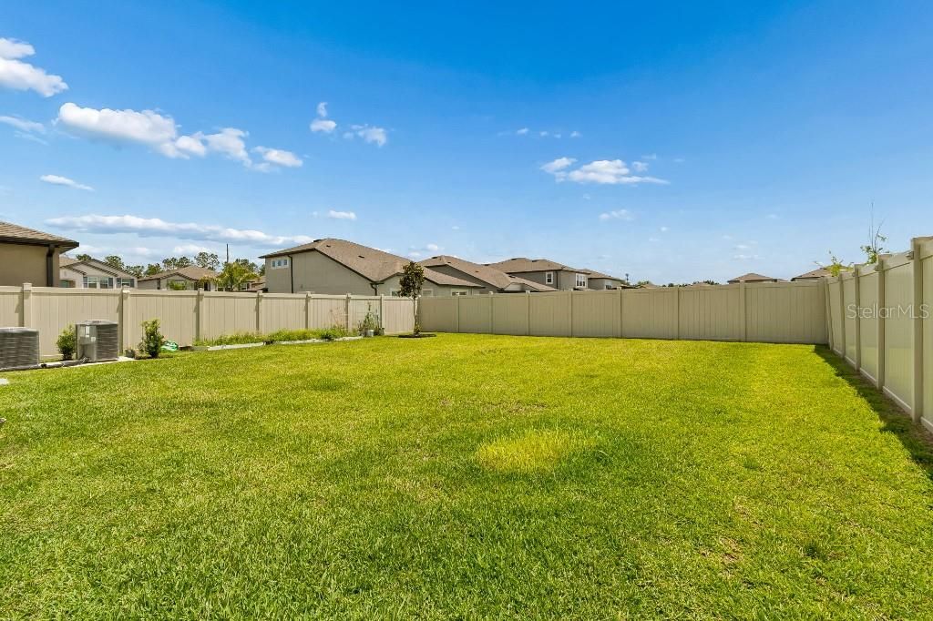 For Sale: $625,000 (5 beds, 3 baths, 3600 Square Feet)