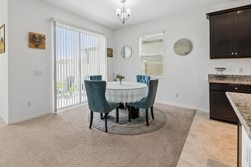 For Sale: $625,000 (5 beds, 3 baths, 3600 Square Feet)