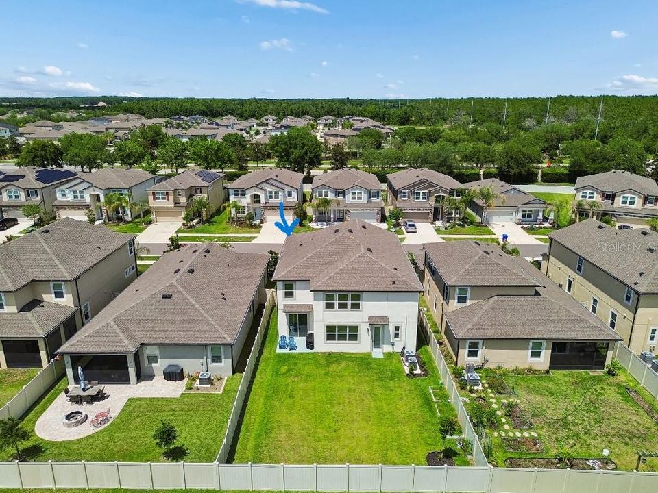 For Sale: $625,000 (5 beds, 3 baths, 3600 Square Feet)