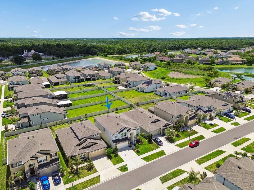 For Sale: $625,000 (5 beds, 3 baths, 3600 Square Feet)
