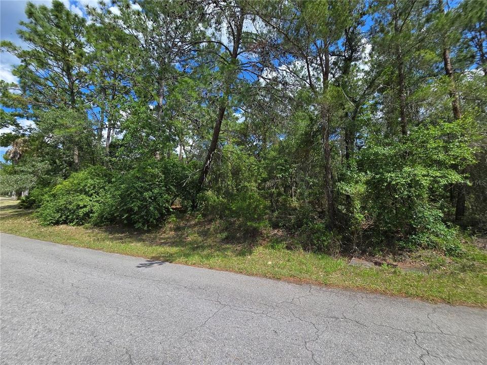 En Venta: $44,000 (0.27 acres)