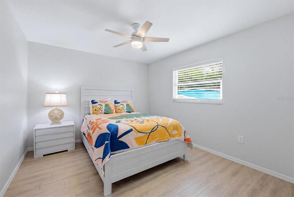 For Sale: $450,000 (3 beds, 2 baths, 1666 Square Feet)