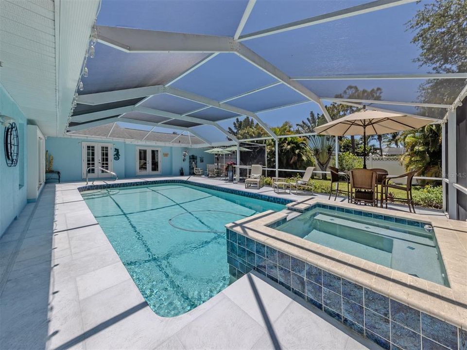 For Sale: $1,250,000 (3 beds, 3 baths, 2214 Square Feet)