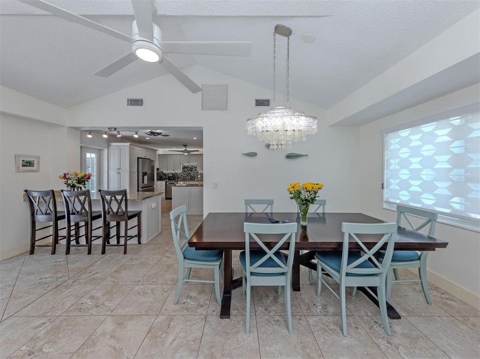 For Sale: $1,250,000 (3 beds, 3 baths, 2214 Square Feet)