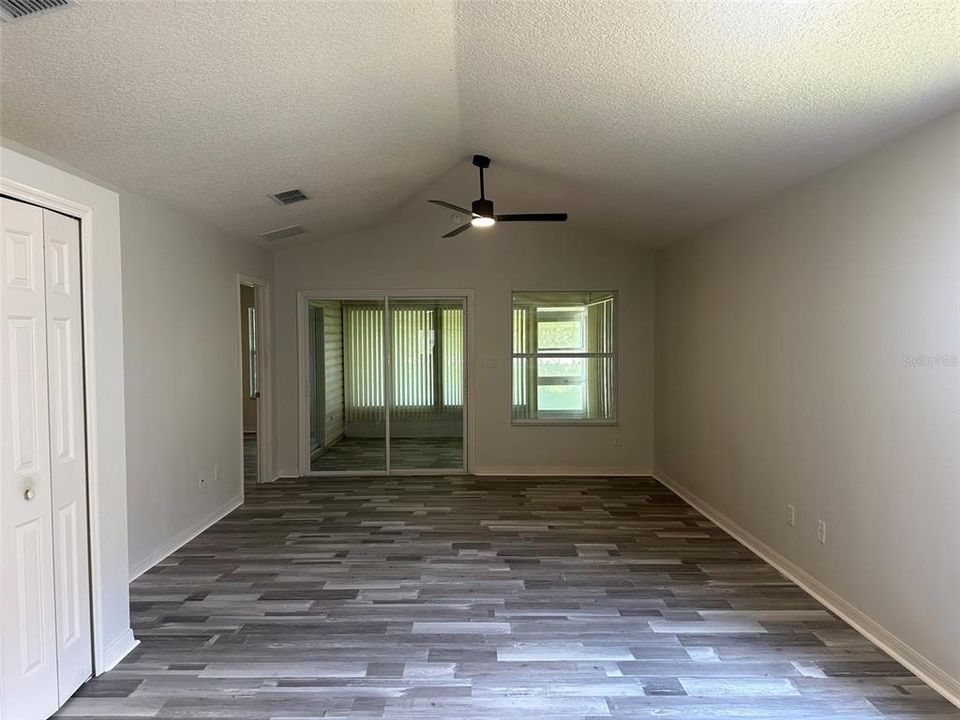 En Venta: $244,900 (2 camas, 2 baños, 1386 Pies cuadrados)