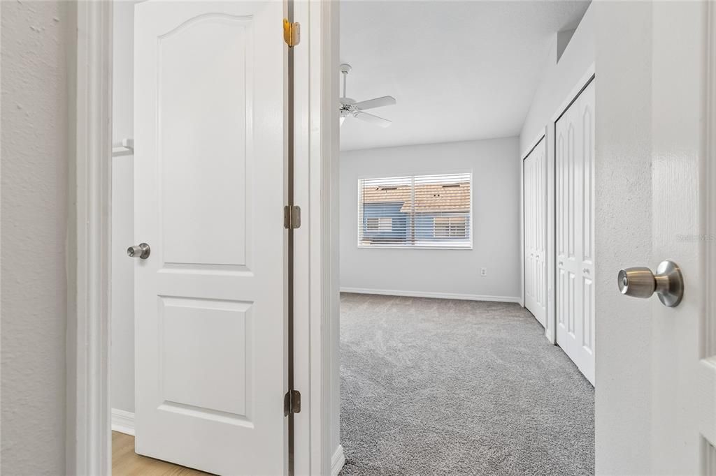 For Sale: $199,000 (2 beds, 2 baths, 1152 Square Feet)
