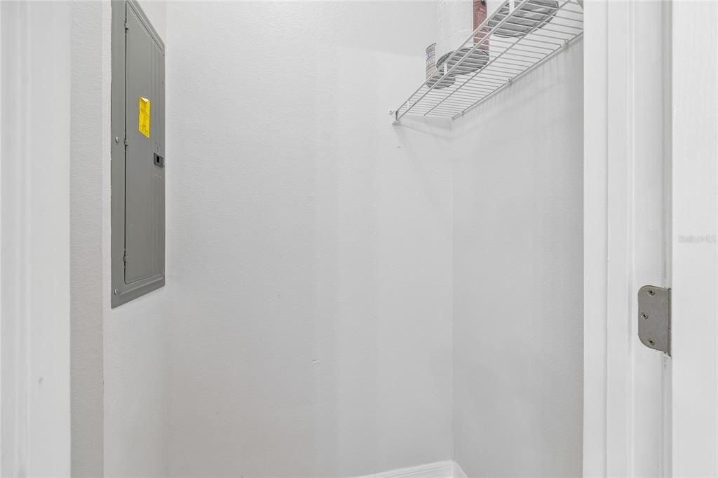 For Sale: $199,000 (2 beds, 2 baths, 1152 Square Feet)