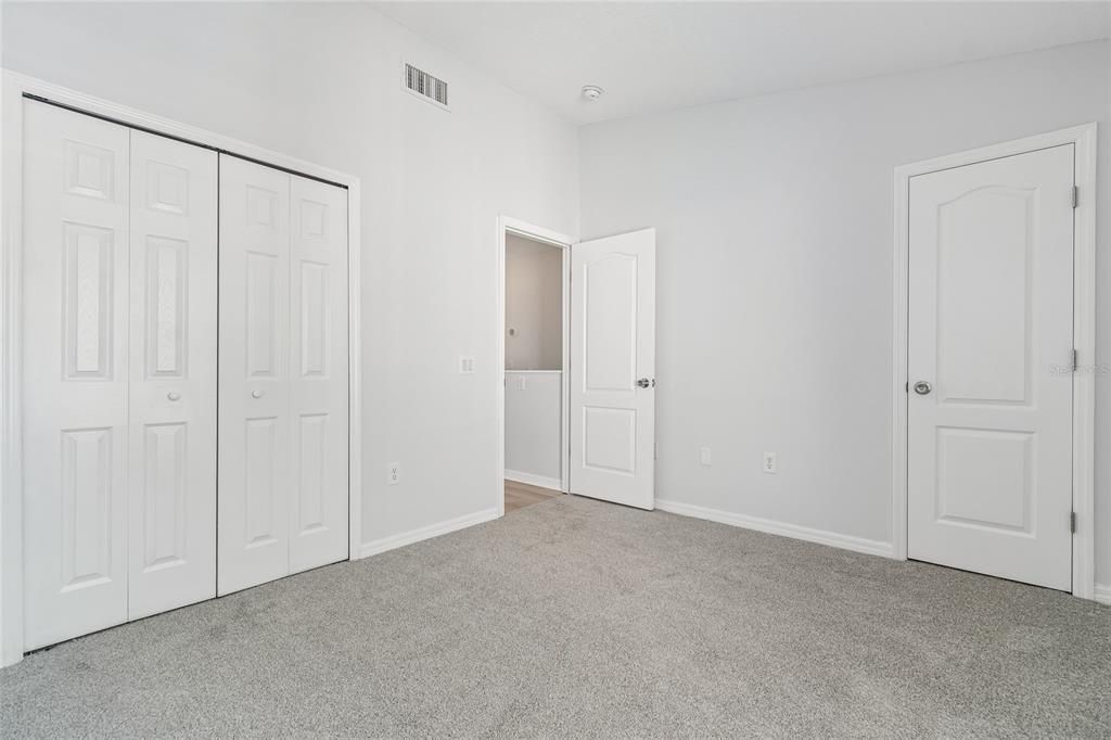 For Sale: $199,000 (2 beds, 2 baths, 1152 Square Feet)
