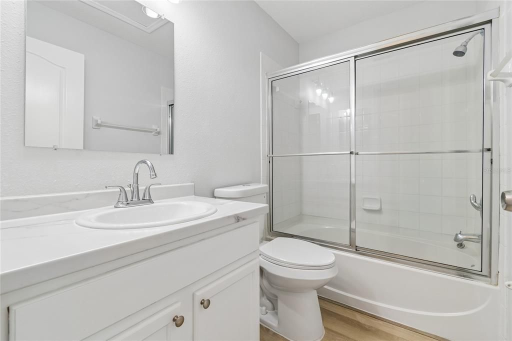 For Sale: $199,000 (2 beds, 2 baths, 1152 Square Feet)