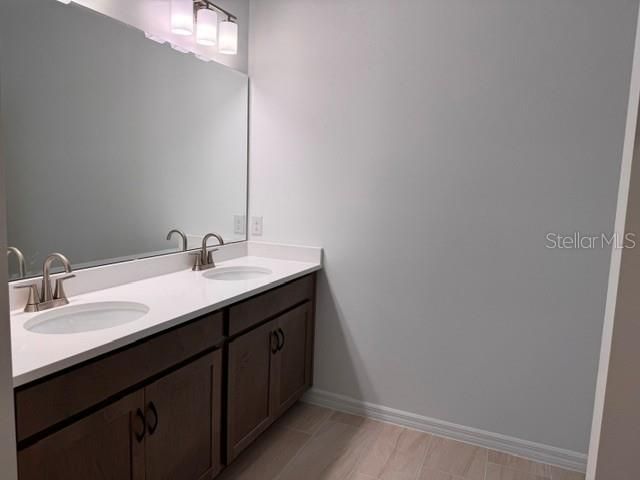 For Sale: $419,990 (4 beds, 3 baths, 2498 Square Feet)