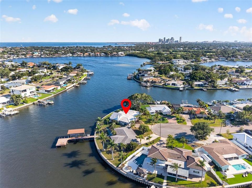 For Sale: $2,100,000 (0.25 acres)