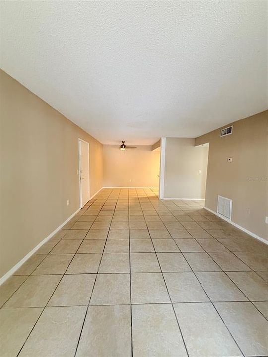 En Venta: $138,888 (3 camas, 2 baños, 1112 Pies cuadrados)