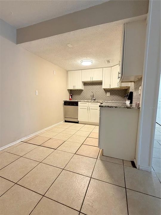 En Venta: $138,888 (3 camas, 2 baños, 1112 Pies cuadrados)