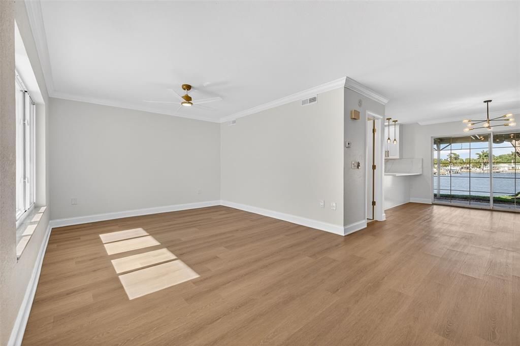 В аренду: $3,795 (3 спален, 2 ванн, 1582 Квадратных фут)