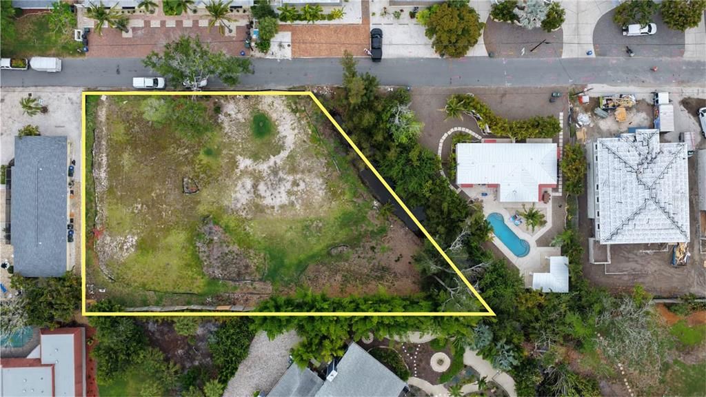 For Sale: $4,950,000 (0.53 acres)