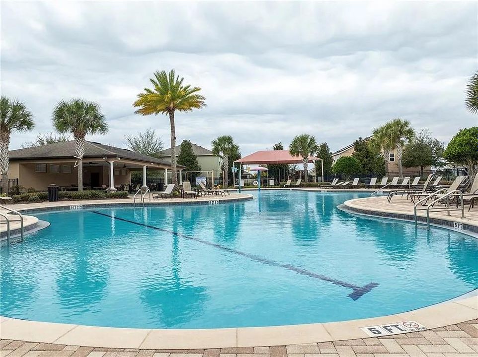 For Sale: $530,000 (4 beds, 3 baths, 2497 Square Feet)