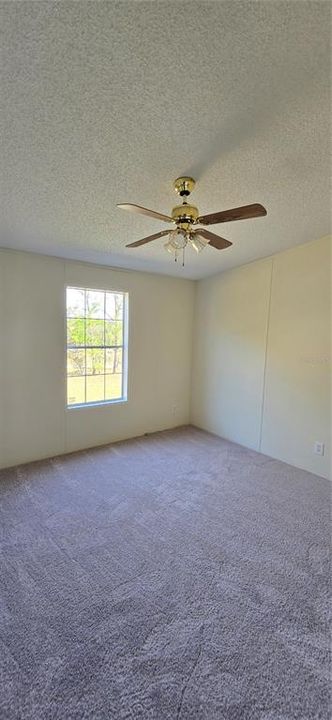 В аренду: $2,750 (3 спален, 2 ванн, 1800 Квадратных фут)