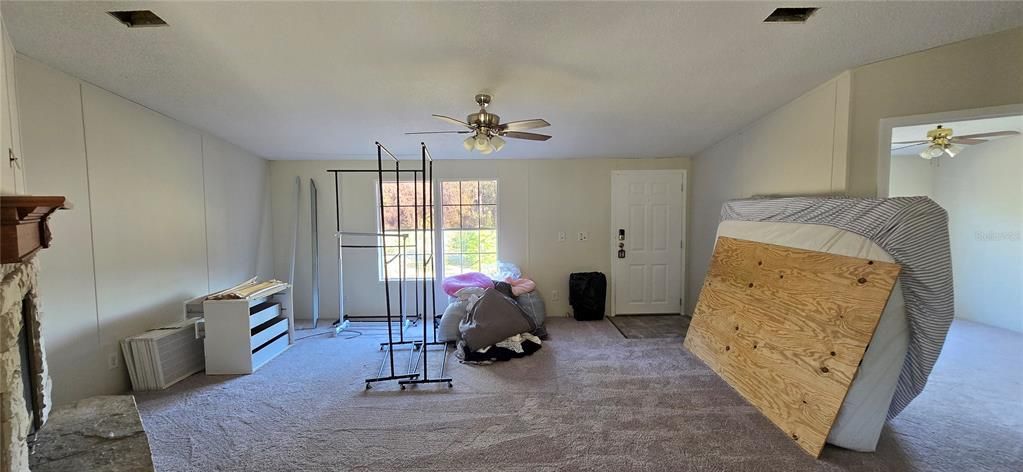 В аренду: $2,750 (3 спален, 2 ванн, 1800 Квадратных фут)