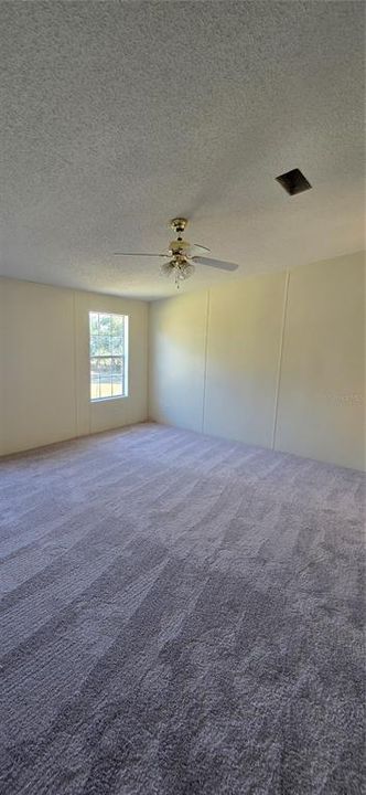 В аренду: $2,750 (3 спален, 2 ванн, 1800 Квадратных фут)