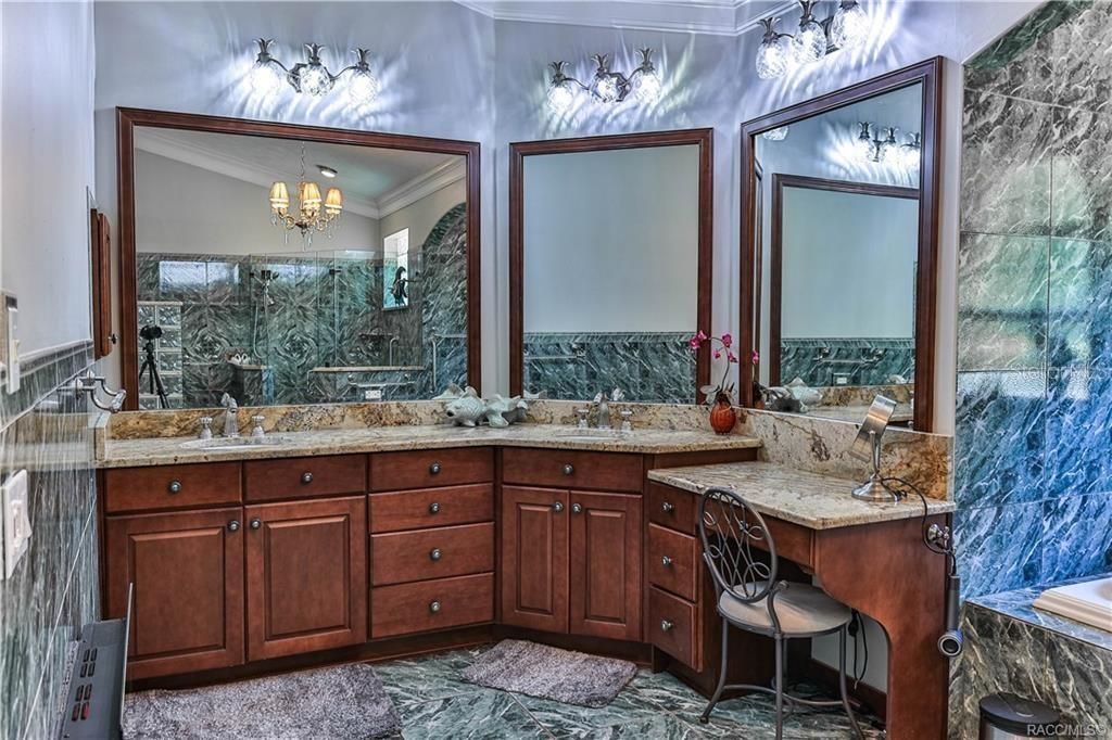 For Sale: $1,490,000 (4 beds, 4 baths, 3496 Square Feet)
