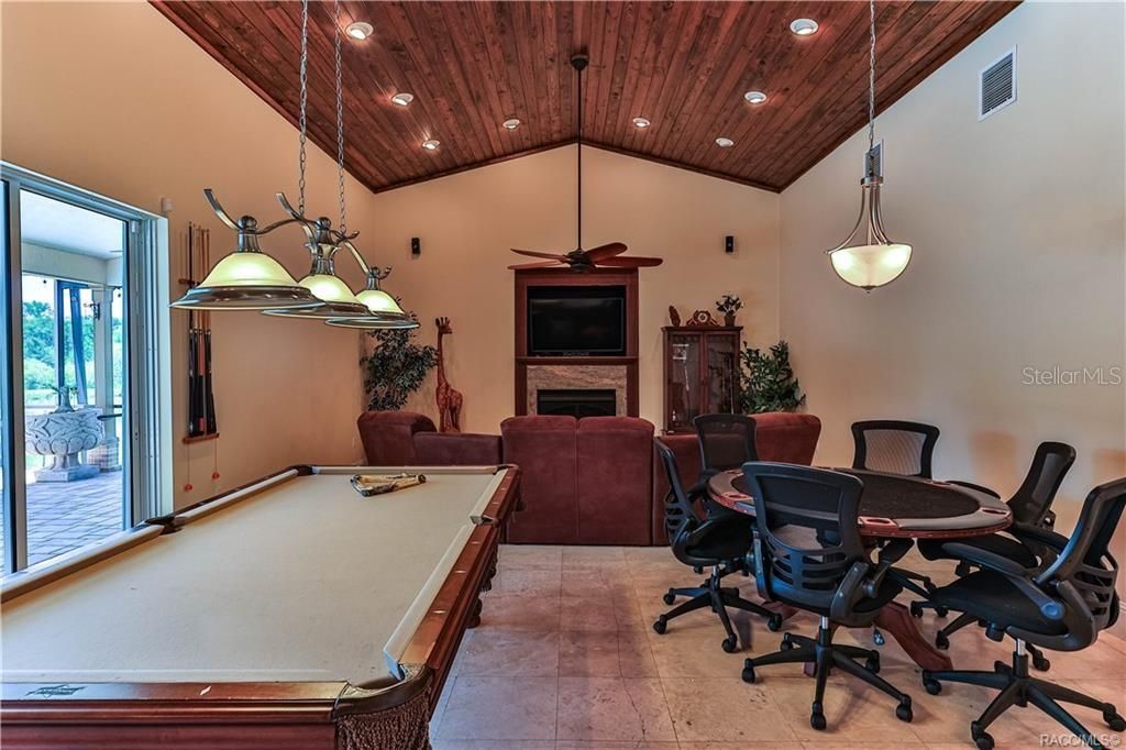 For Sale: $1,490,000 (4 beds, 4 baths, 3496 Square Feet)