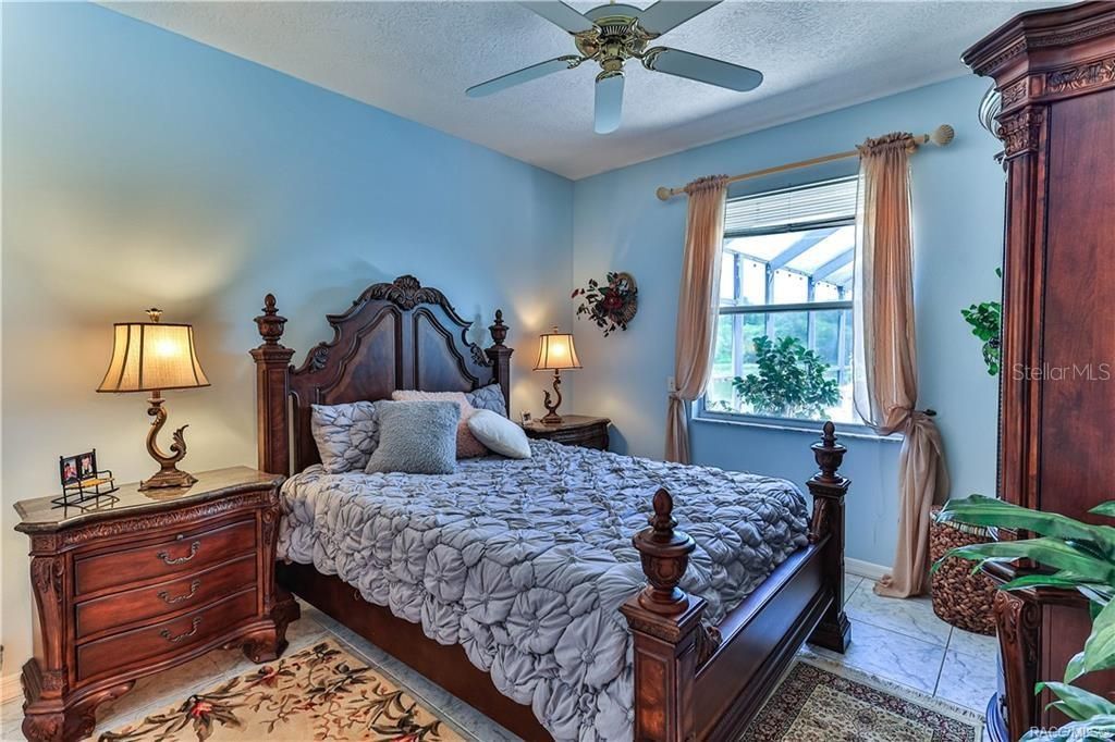 For Sale: $1,490,000 (4 beds, 4 baths, 3496 Square Feet)