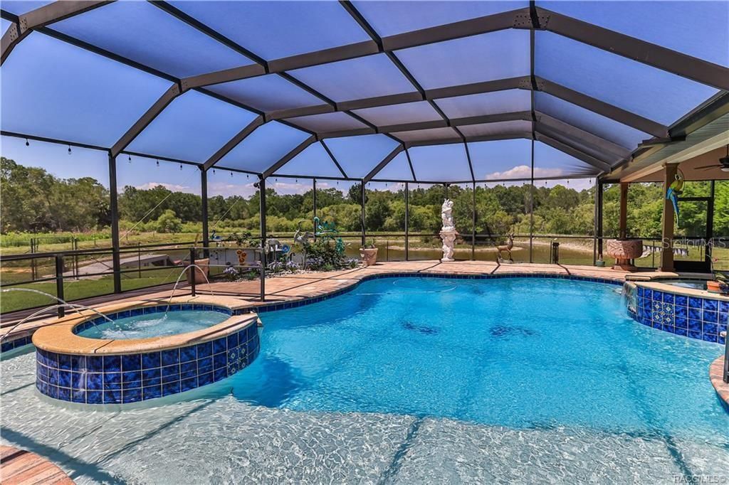 For Sale: $1,490,000 (4 beds, 4 baths, 3496 Square Feet)