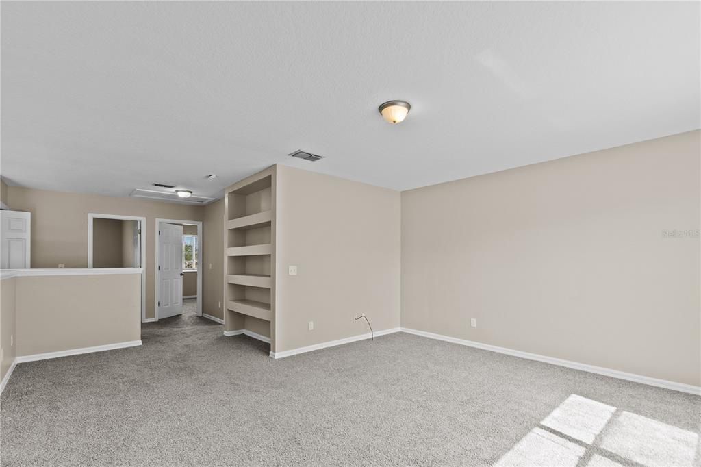 Active With Contract: $385,000 (3 beds, 2 baths, 2342 Square Feet)