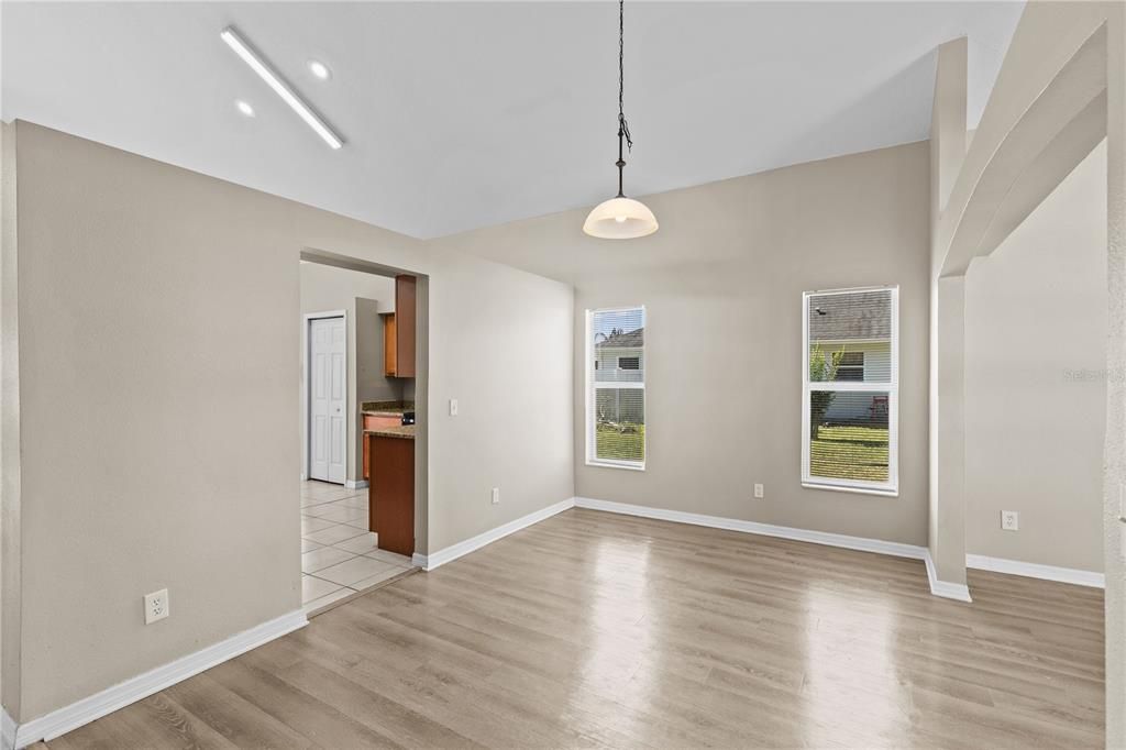 Active With Contract: $385,000 (3 beds, 2 baths, 2342 Square Feet)