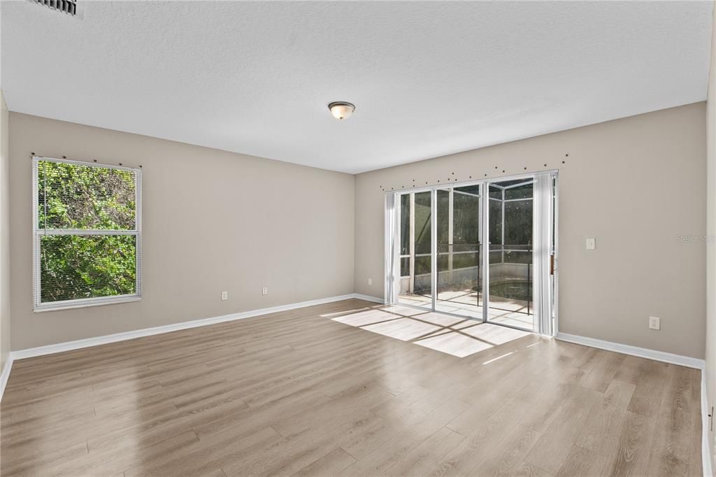 Active With Contract: $385,000 (3 beds, 2 baths, 2342 Square Feet)