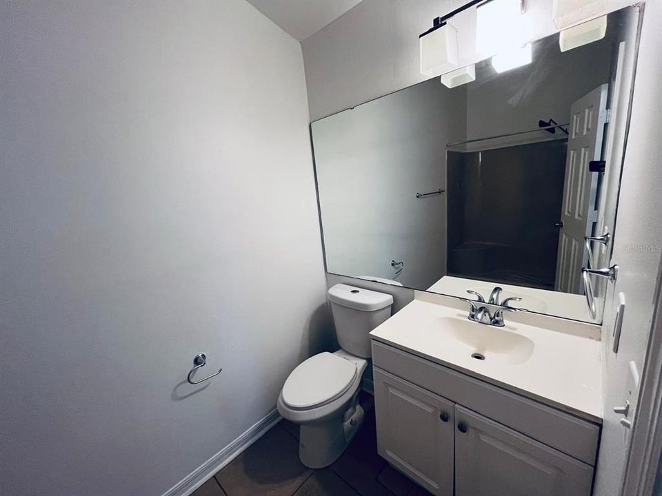 В аренду: $1,975 (3 спален, 2 ванн, 1314 Квадратных фут)