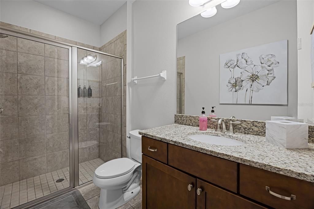 For Sale: $950,000 (9 beds, 8 baths, 4630 Square Feet)