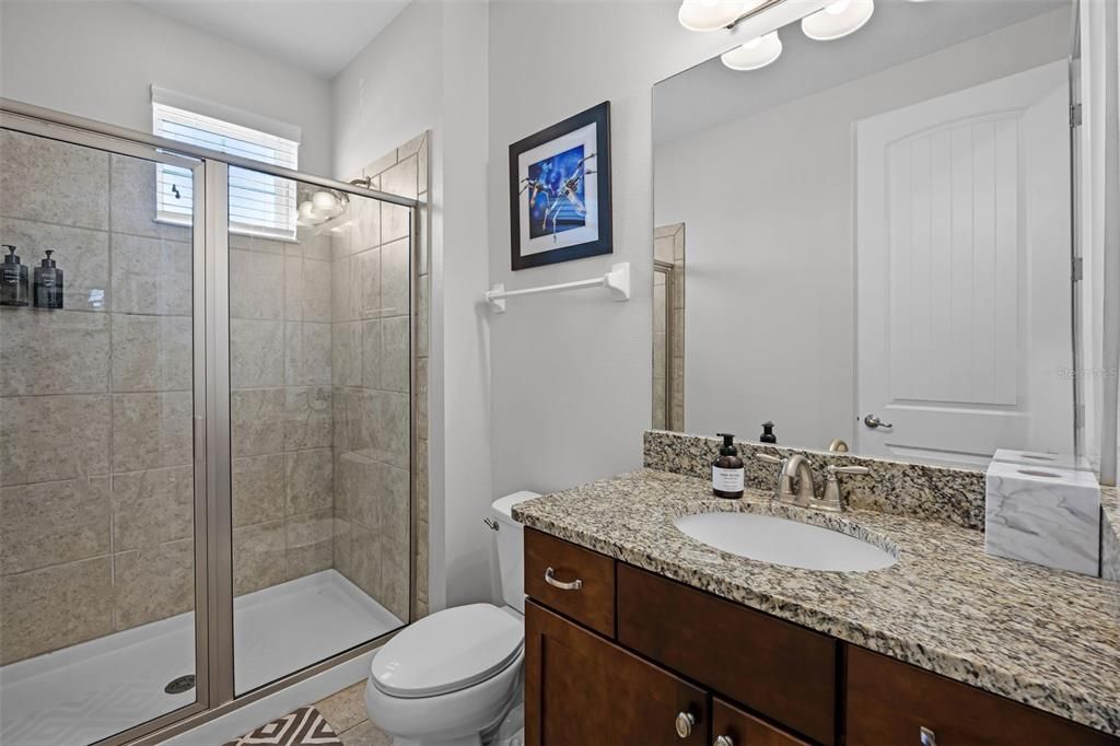 For Sale: $950,000 (9 beds, 8 baths, 4630 Square Feet)