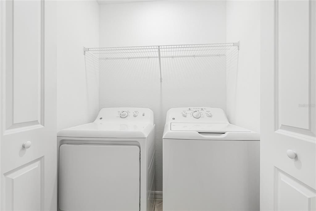 В аренду: $2,400 (2 спален, 2 ванн, 1366 Квадратных фут)