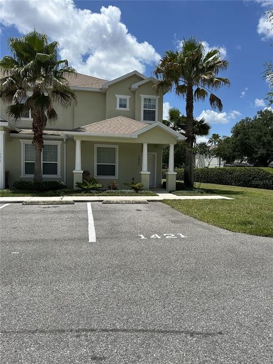 For Rent: $2,400 (3 beds, 2 baths, 1512 Square Feet)