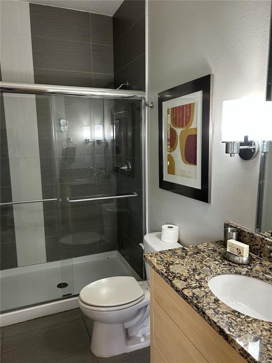 For Rent: $2,400 (3 beds, 2 baths, 1512 Square Feet)