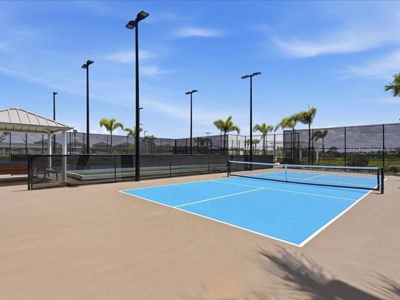 For Sale: $374,900 (4 beds, 2 baths, 2439 Square Feet)