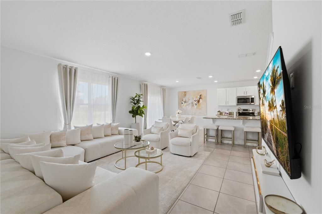 Active With Contract: $425,000 (5 beds, 3 baths, 2674 Square Feet)
