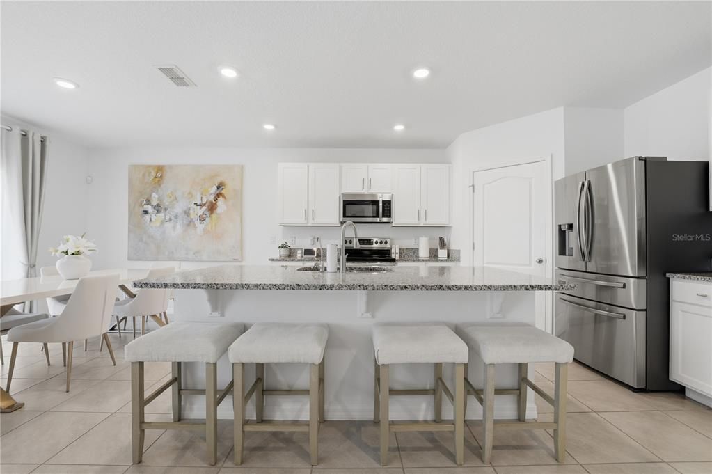 Active With Contract: $425,000 (5 beds, 3 baths, 2674 Square Feet)