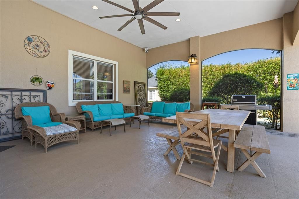 На продажу: $1,499,900 (5 спален, 4 ванн, 5378 Квадратных фут)