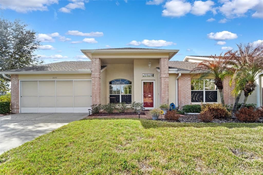 For Rent: $1,950 (2 beds, 2 baths, 1450 Square Feet)