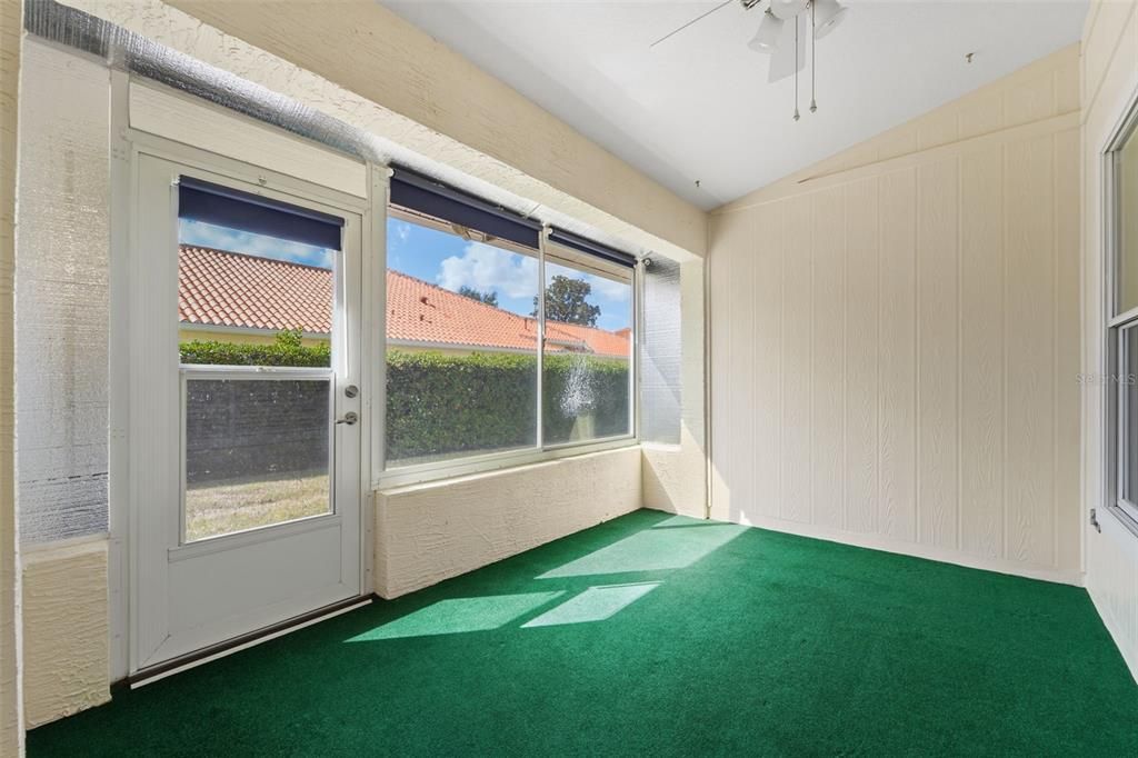 For Rent: $1,950 (2 beds, 2 baths, 1450 Square Feet)