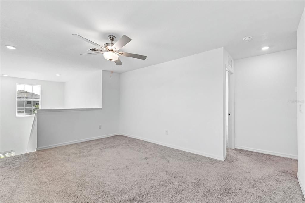 En Venta: $445,000 (5 camas, 2 baños, 2389 Pies cuadrados)