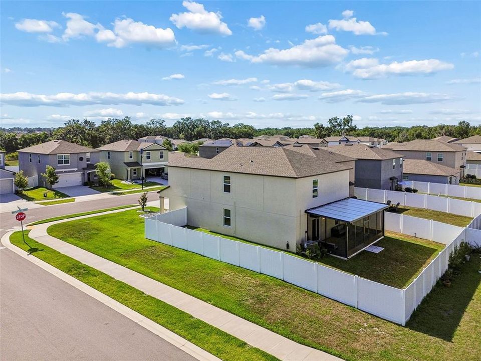 En Venta: $445,000 (5 camas, 2 baños, 2389 Pies cuadrados)